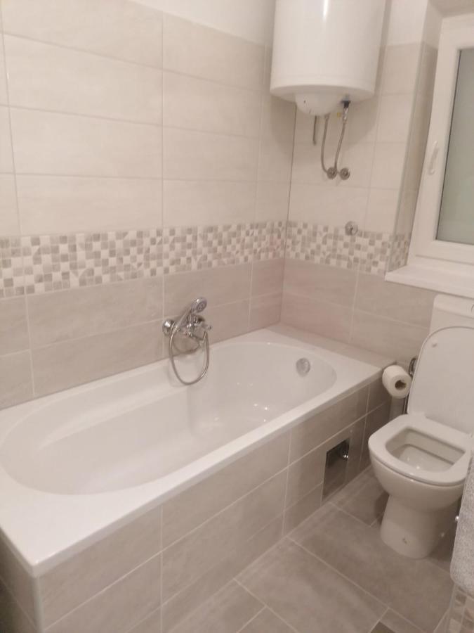 Apartments Cubranic 巴斯卡 外观 照片