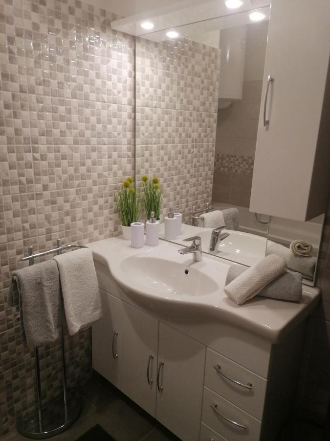 Apartments Cubranic 巴斯卡 外观 照片
