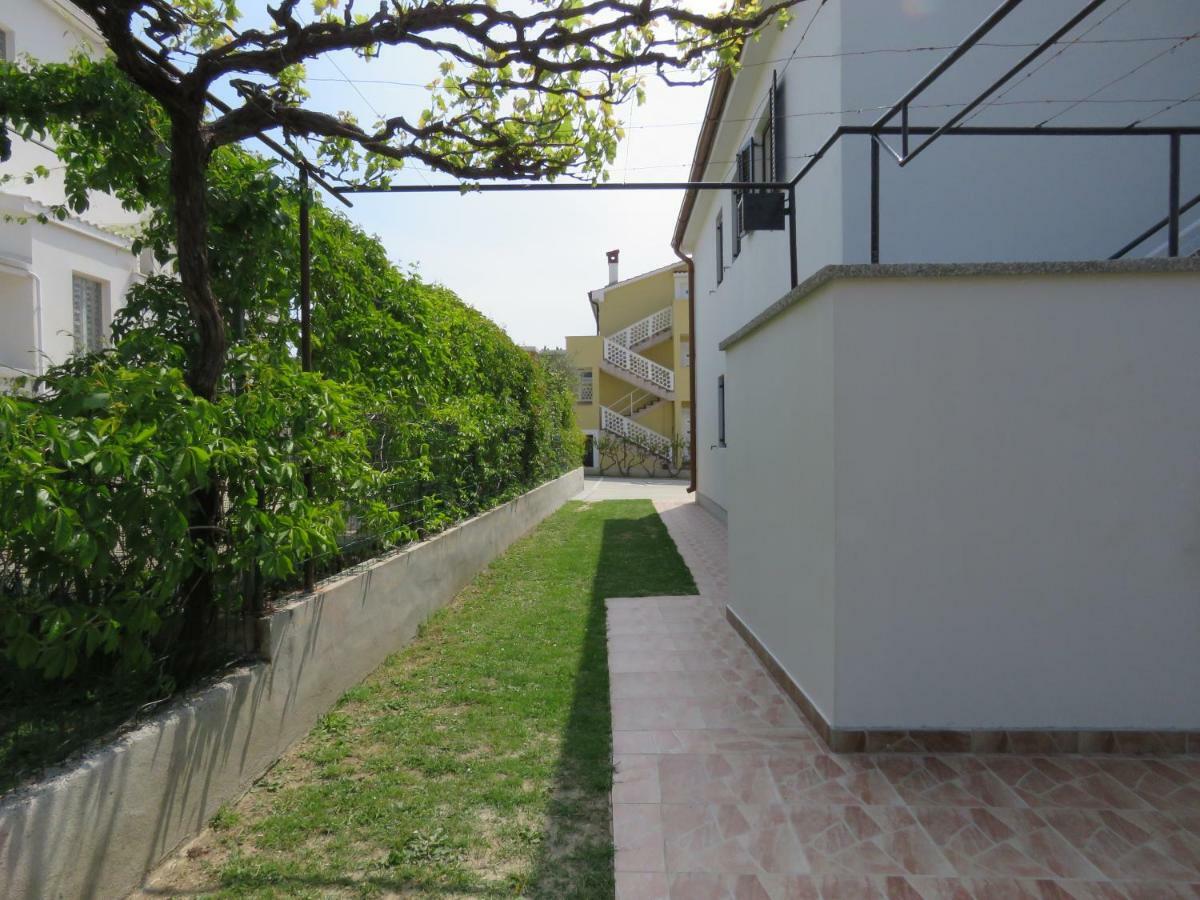 Apartments Cubranic 巴斯卡 外观 照片