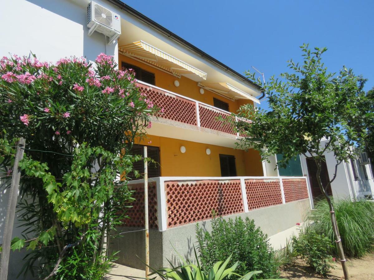 Apartments Cubranic 巴斯卡 外观 照片